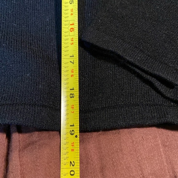 Women’s Crop Sweater by Energie Brand.  GUC! - Picture 12 of 16